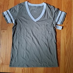 NWT Zine zumiez baseball tee Green Zine tee shirt